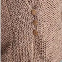 Short cardigan -free knitting pattern.