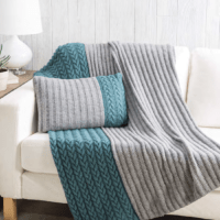 Knitted Pillow and Throw-free knitting pattern